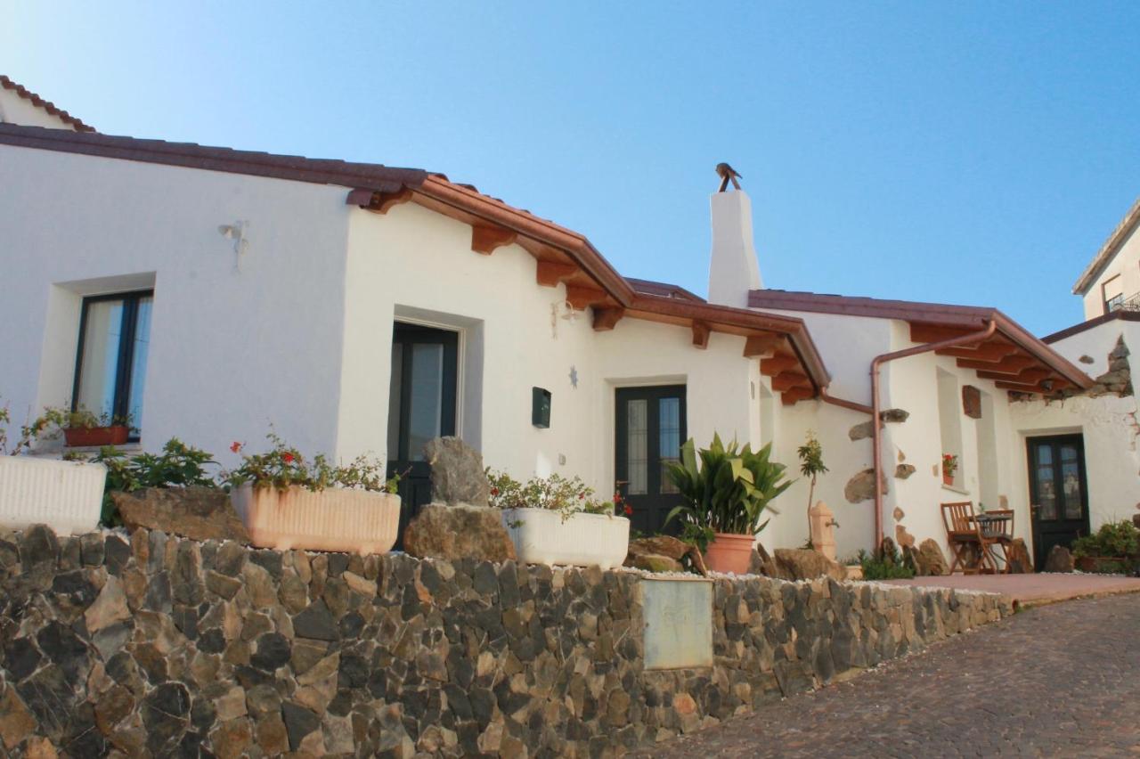 Holiday Mandrolisai Doc Atzara Exterior foto