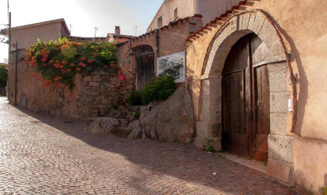 Holiday Mandrolisai Doc Atzara Exterior foto